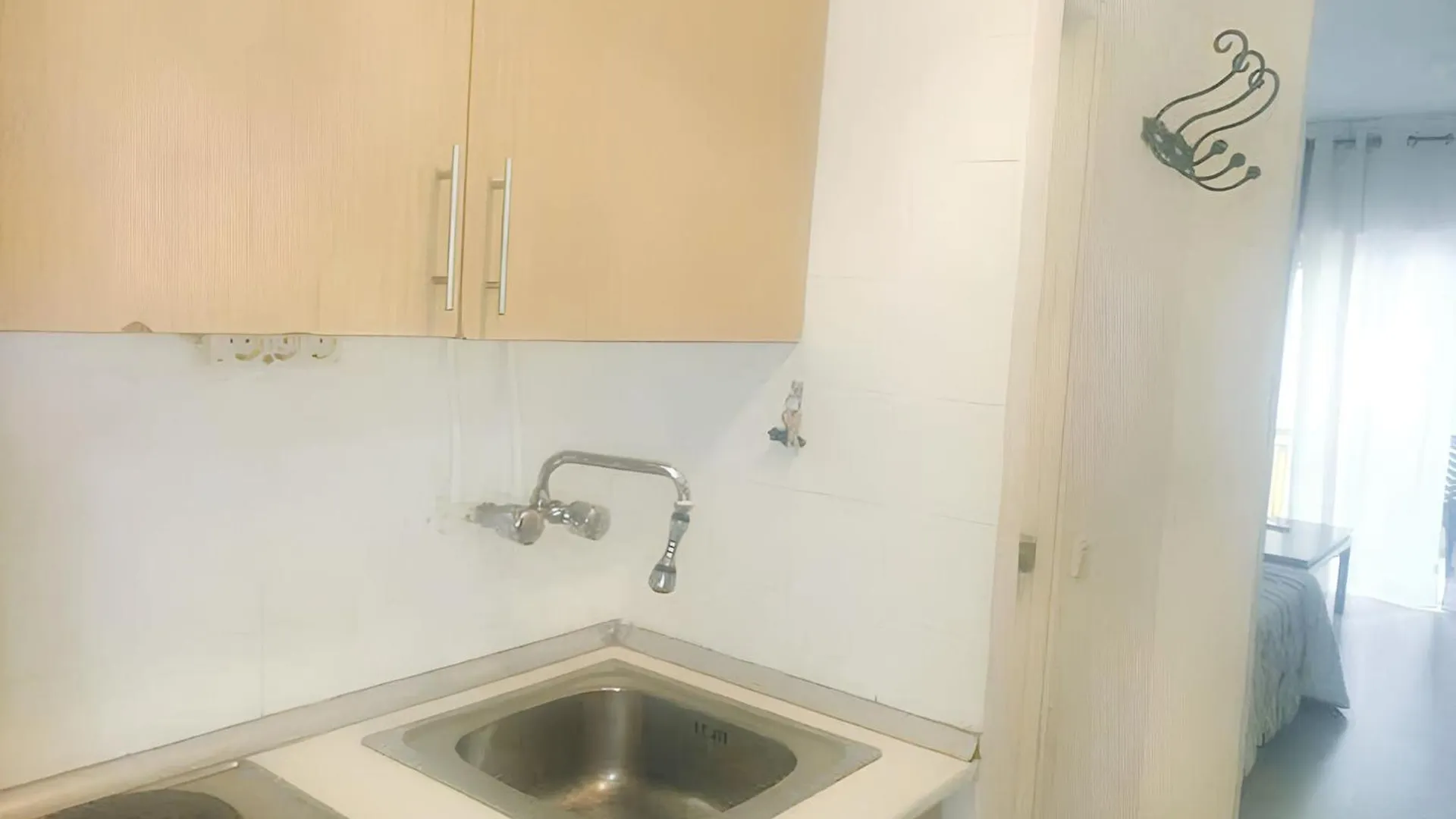 Cosy Studio In Torremolinos 43 M² With Balcony